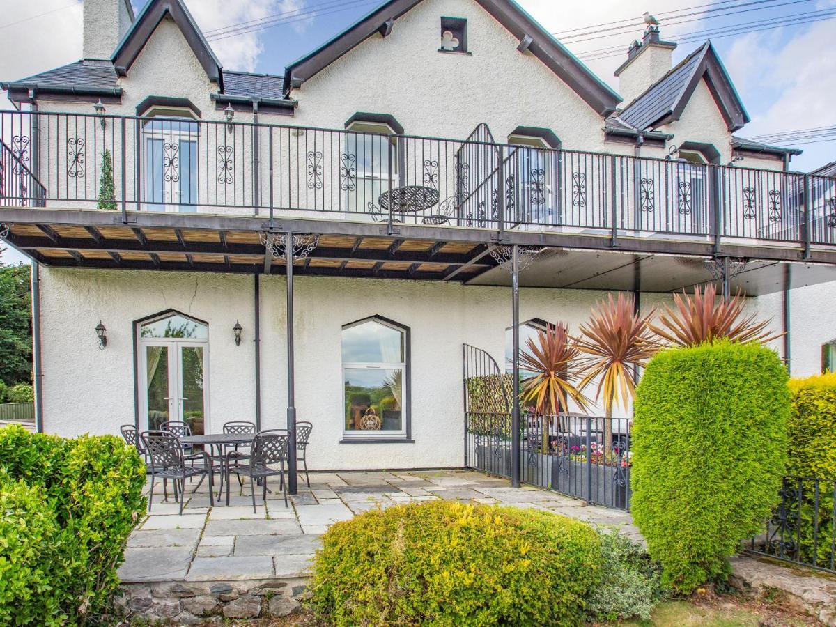 Menai View Villa Llanfairpwllgwyngyll Exterior photo